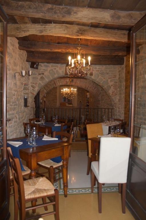 Locanda Guelfo Tredozio Exterior photo
