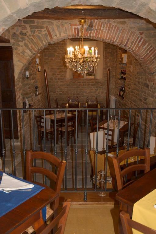 Locanda Guelfo Tredozio Exterior photo