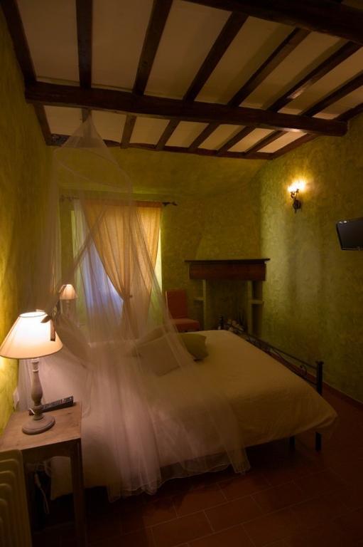 Locanda Guelfo Tredozio Exterior photo